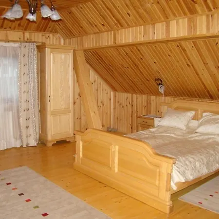 Na Velykim Guest house Yaremche