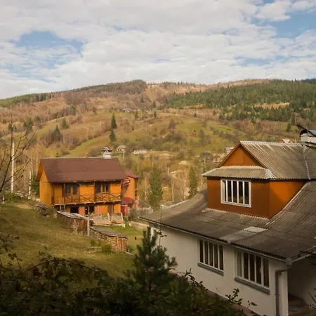 Casa de hóspedes Na Velykim Yaremche